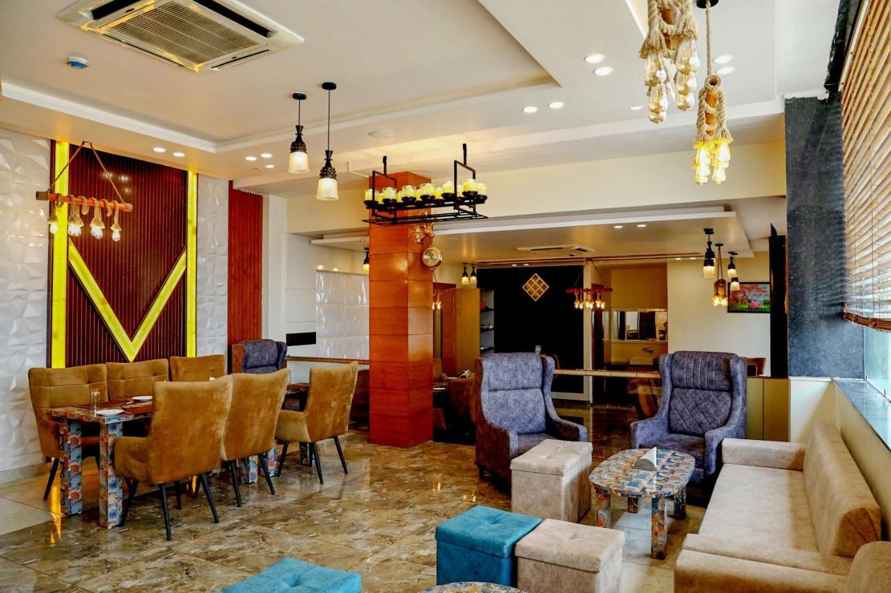 Hotel Vasdaa Grand Dehradun Exterior foto
